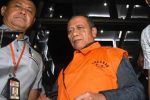 Anggota DPRRI  Komisi XI, Amin Santon